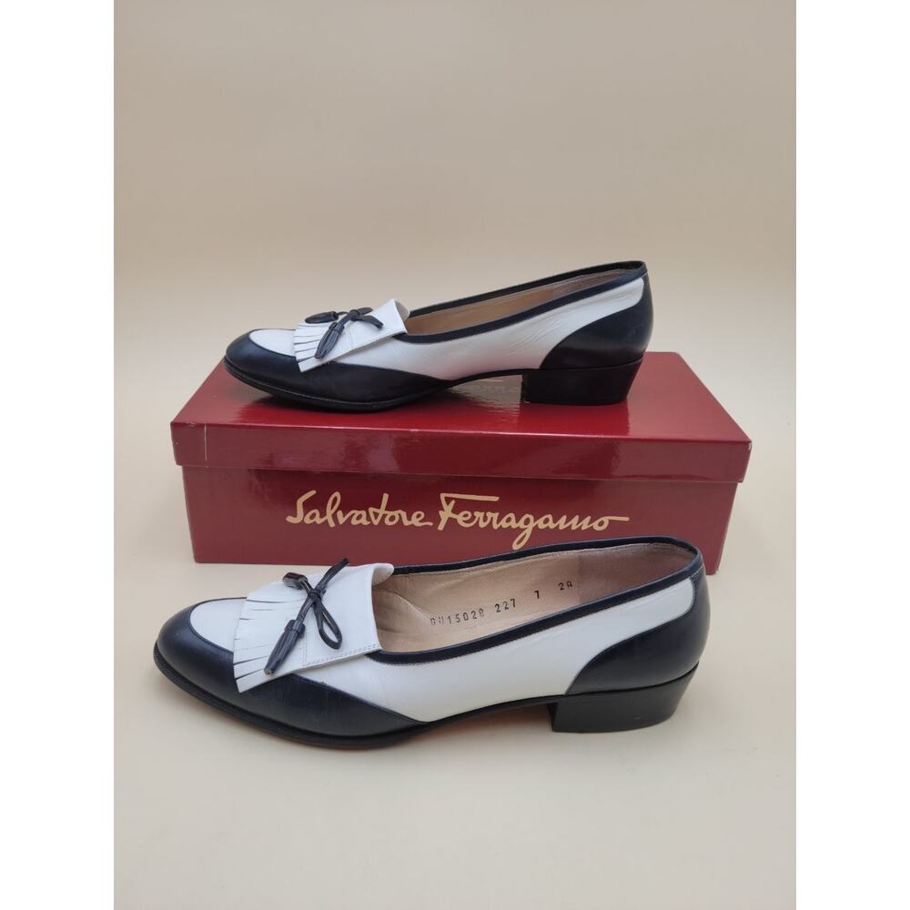 Vintage Salvatore Ferragamo 7 2A Black Leather Kiltie Tassel Loafer Flat Italy - Picture 5 of 12